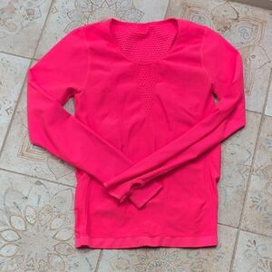 Fabletics Laser Cut Workout Top - Small